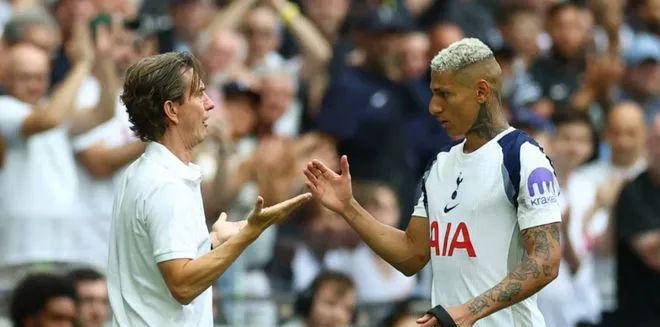 马德里竞技十六年来首轮失利,硬汉气质褪去?