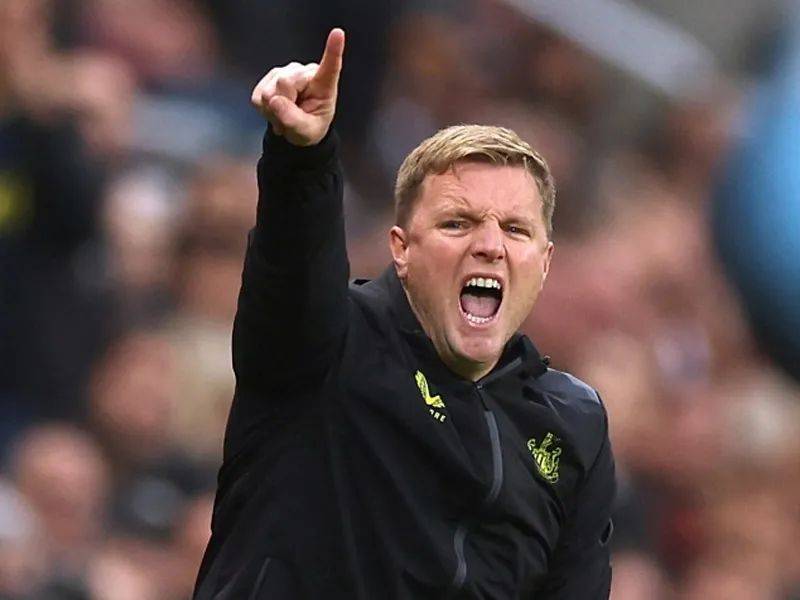 关键时刻，利物浦阿森纳“挖”走强援，曼联更难进欧冠