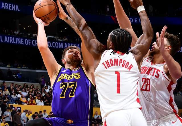 36+6神投手有望加盟火箭,休斯顿即将迎来NBA总冠军