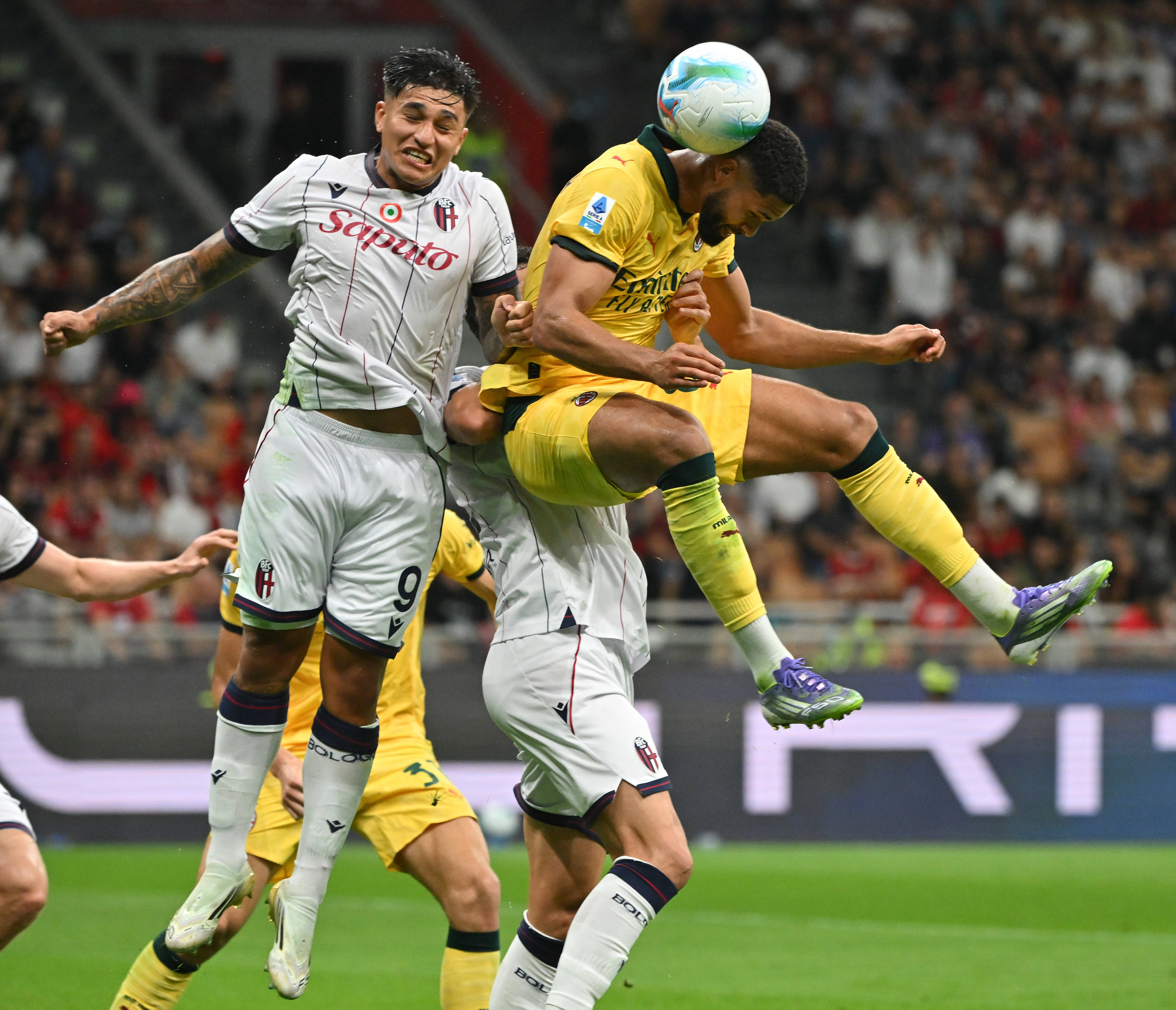 (体育)足球——意甲:AC米兰胜博洛尼亚