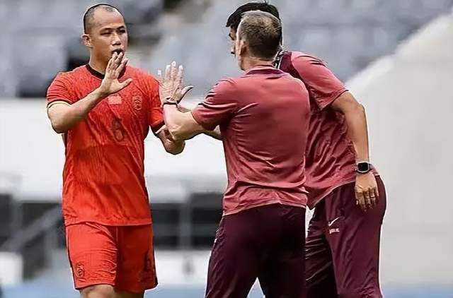 久尔杰维奇:作为世界强国,中国可能只有足球领域不太成功了!